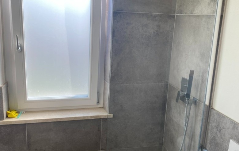 Porzione di casa in vendita a Camaiore