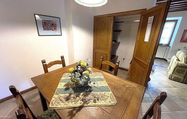 Porzione di casa in vendita a Camaiore