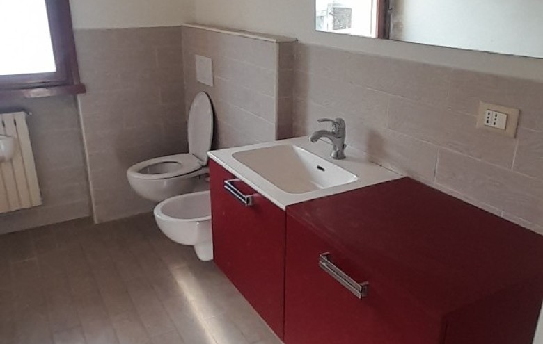 Appartamento in vendita a Viareggio