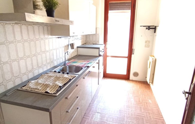 Appartamento in vendita a Viareggio