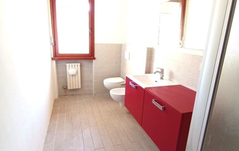 Appartamento in vendita a Viareggio