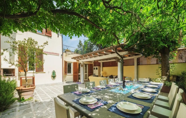 Villa singola in vendita a Pietrasanta