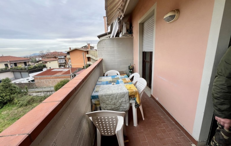 Appartamento in vendita a Massa