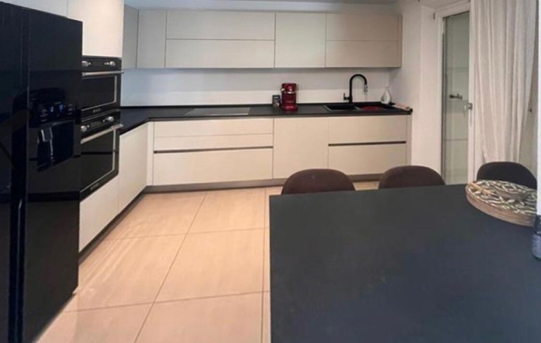 Villa singola in vendita a Montignoso