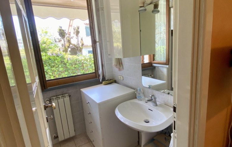 Bifamiliare in vendita a Pietrasanta