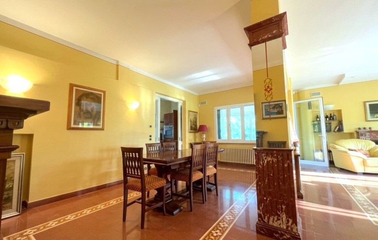 Villa singola in vendita a Pietrasanta