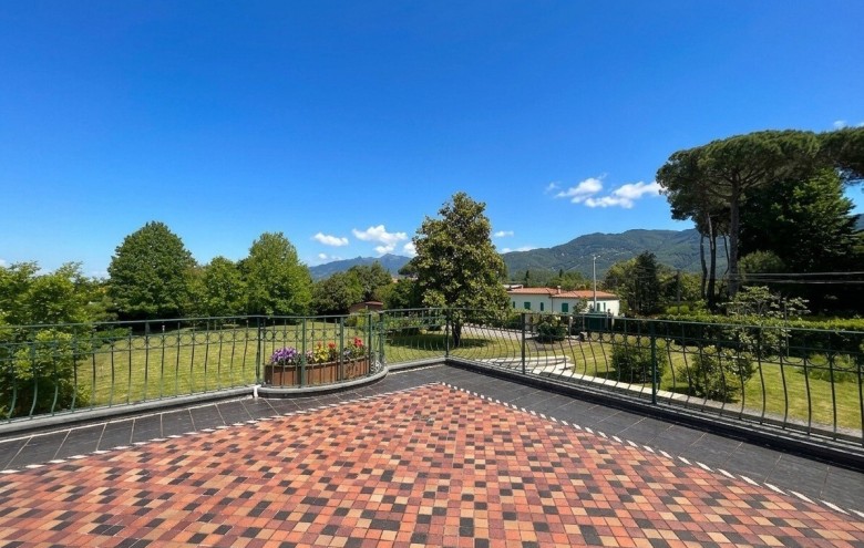 Villa singola in vendita a Pietrasanta