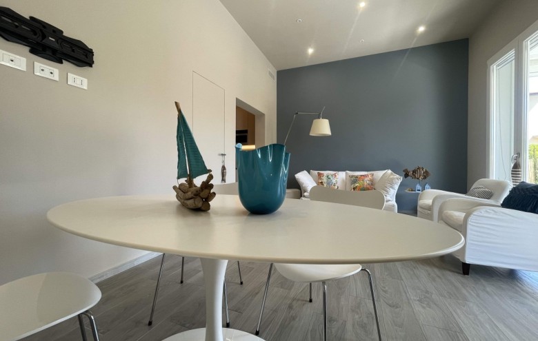 Bifamiliare in affitto a Pietrasanta