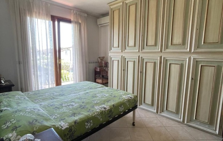 Porzione di casa in vendita a Pietrasanta