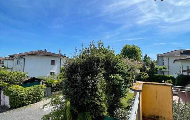 Porzione di casa in vendita a Pietrasanta