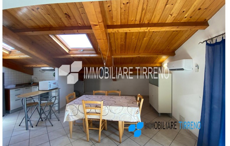 Attico in affitto a Massa