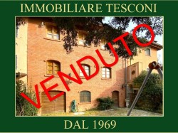 terratetto-con-vista-panoramica-in-vendita-in-localita-rotaio