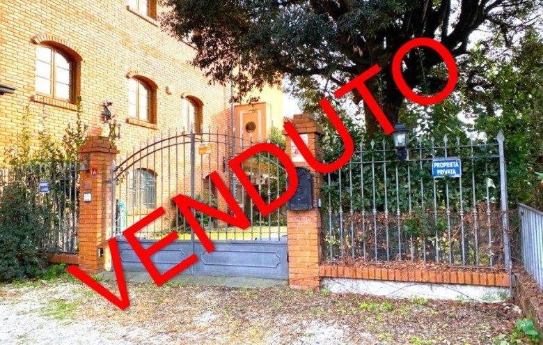 Terratetto in vendita a Camaiore