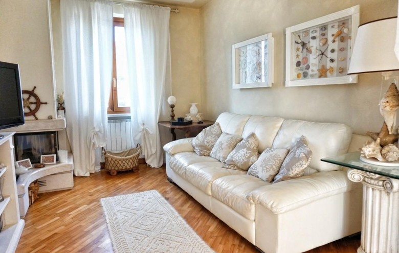 Appartamento in vendita a Massa