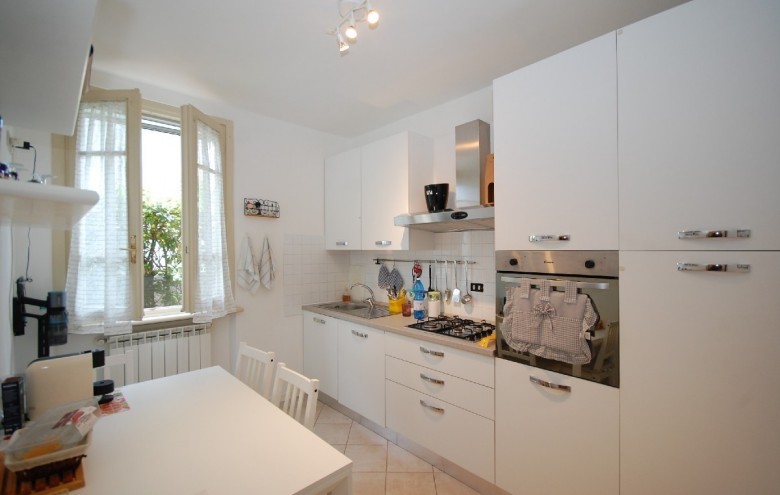 Bifamiliare in vendita a Pietrasanta