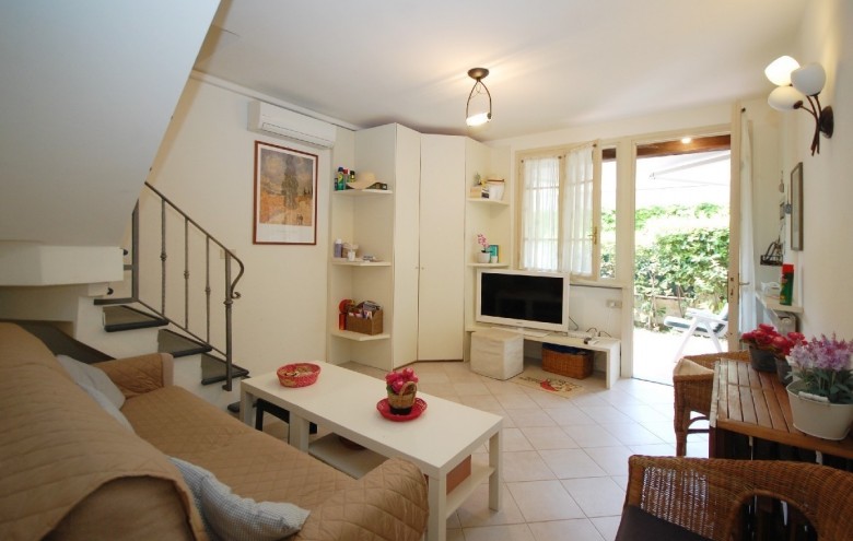 Bifamiliare in vendita a Pietrasanta