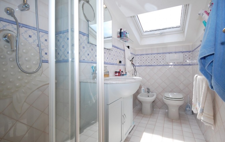 Bifamiliare in vendita a Pietrasanta