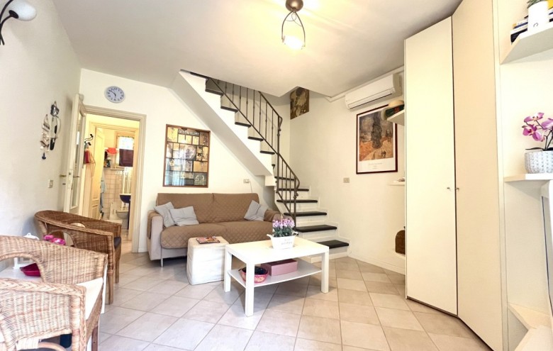 Bifamiliare in vendita a Pietrasanta