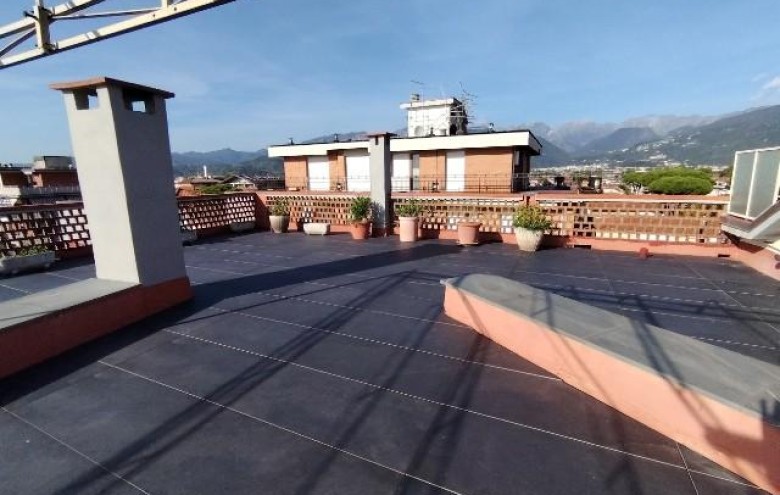 Attico in vendita a Massa