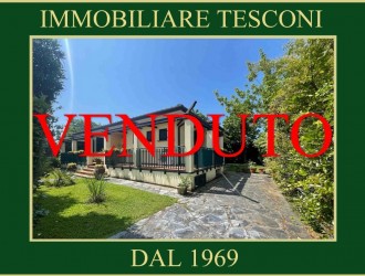 Villa singola in vendita a Marina di Pietrasanta