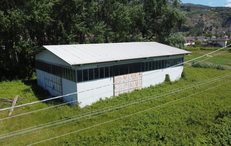 Terreno in vendita a Montignoso