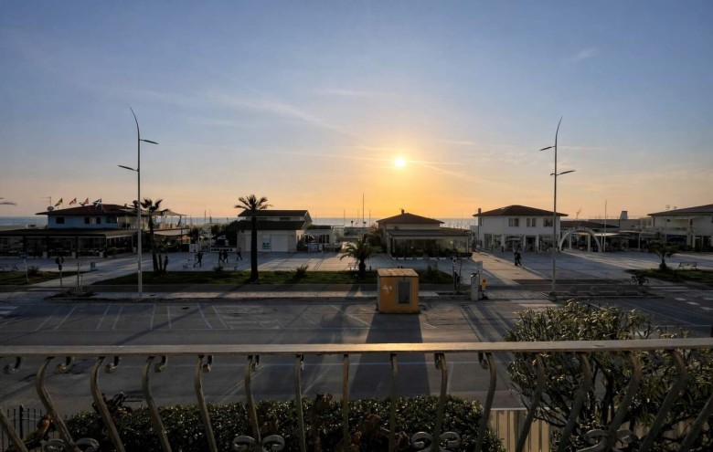 Bifamiliare in vendita a Camaiore