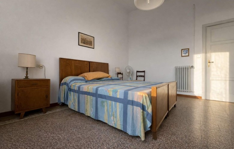 Bifamiliare in vendita a Camaiore