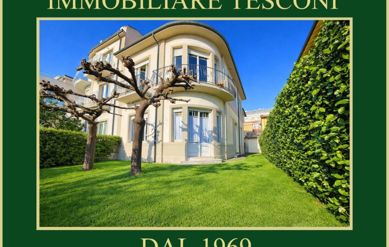 Bifamiliare in vendita a Camaiore