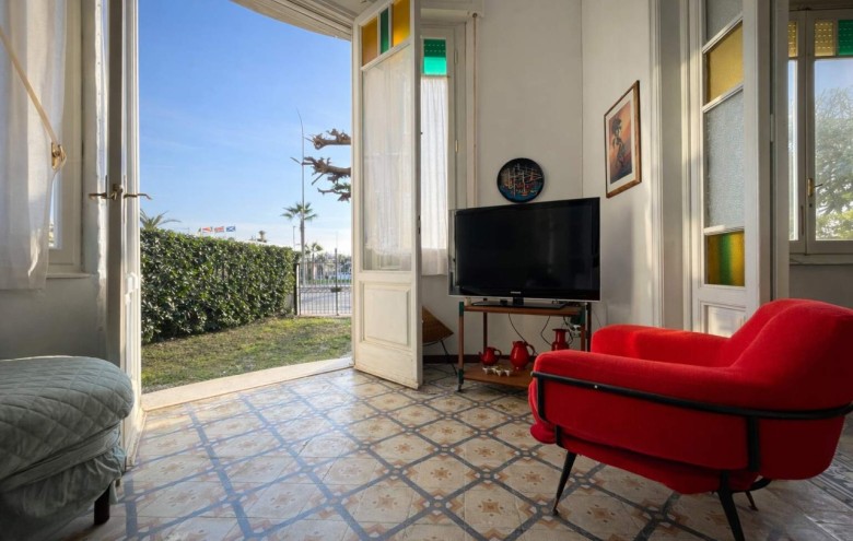 Bifamiliare in vendita a Camaiore