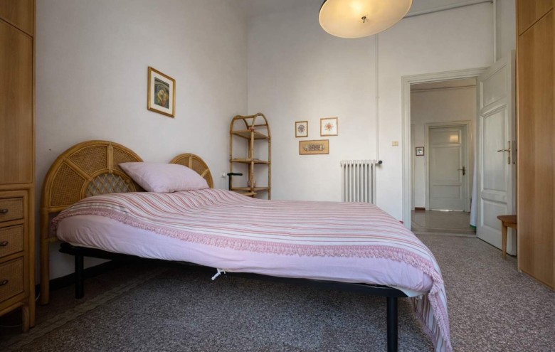 Bifamiliare in vendita a Camaiore