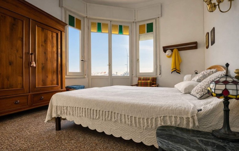 Bifamiliare in vendita a Camaiore