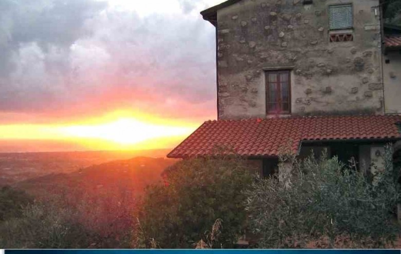 Villa singola in vendita a Camaiore