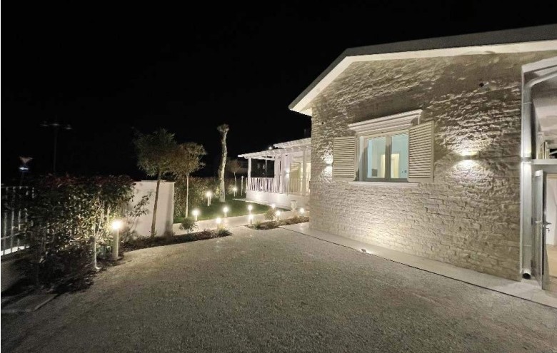 Villa singola in vendita a Pietrasanta