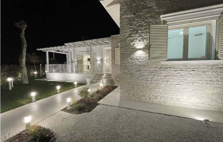 Villa singola in vendita a Pietrasanta