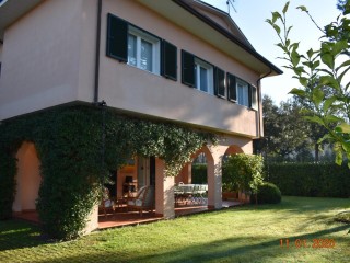 Villa singola in vendita a Ronchi
