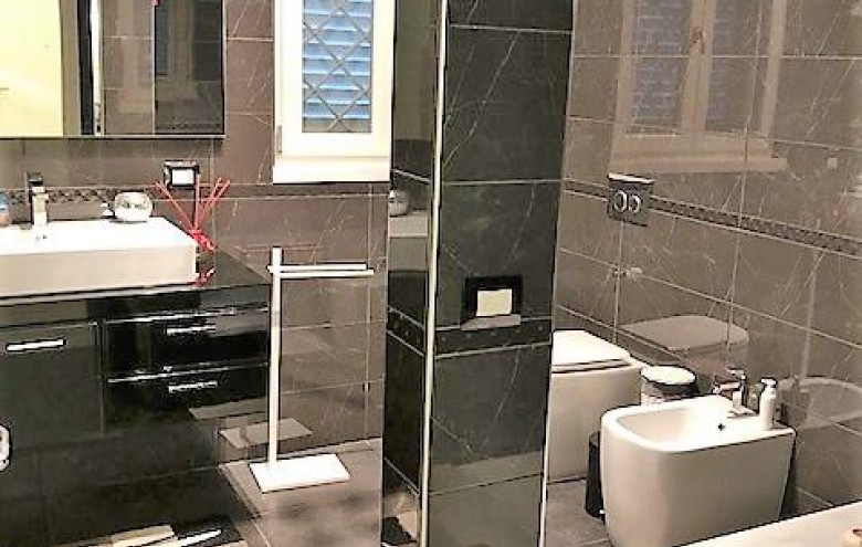 Villa singola in vendita a Massa