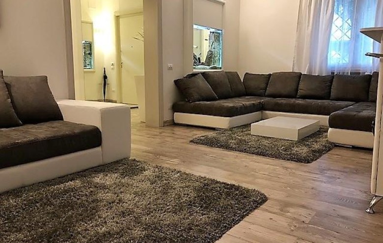 Villa singola in vendita a Massa