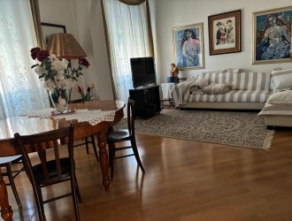 Appartamento in vendita a Viareggio