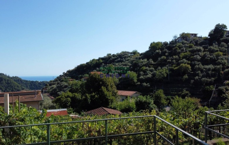 Villetta a schiera in vendita a Montignoso