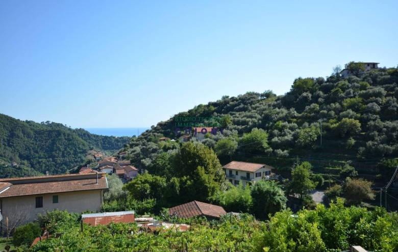 Villetta a schiera in vendita a Montignoso