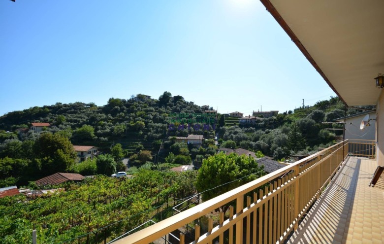 Villetta a schiera in vendita a Montignoso