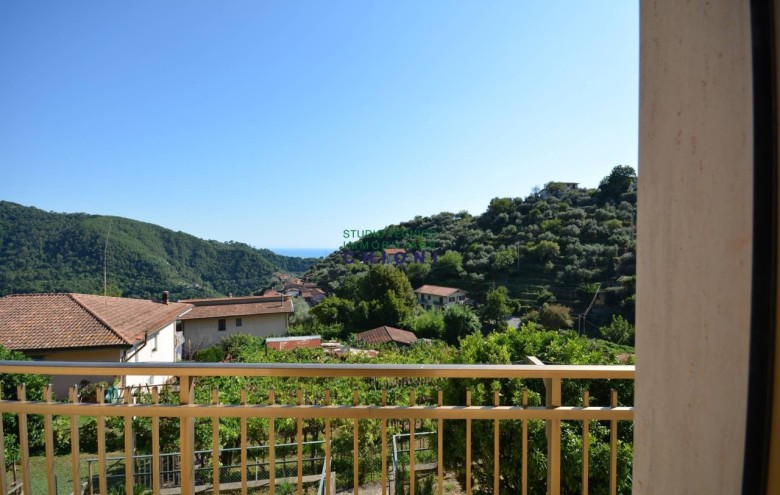 Villetta a schiera in vendita a Montignoso