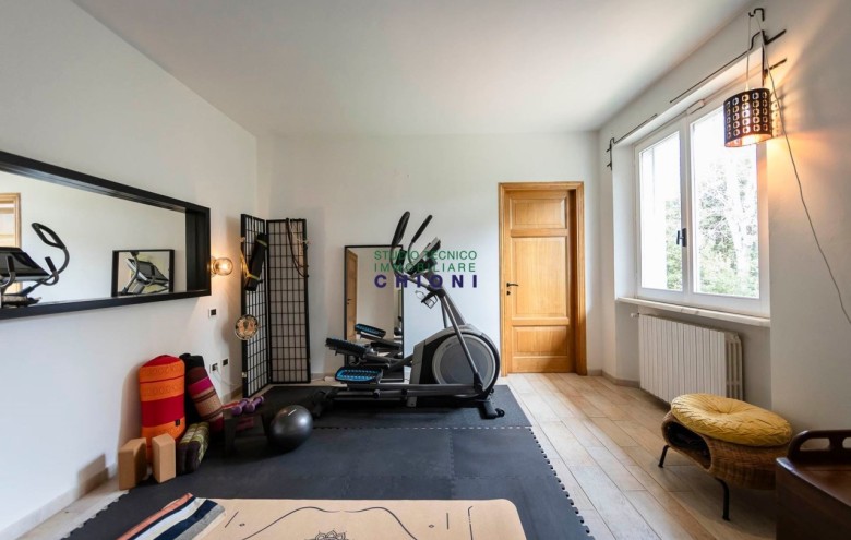 Villa singola in vendita a Massa