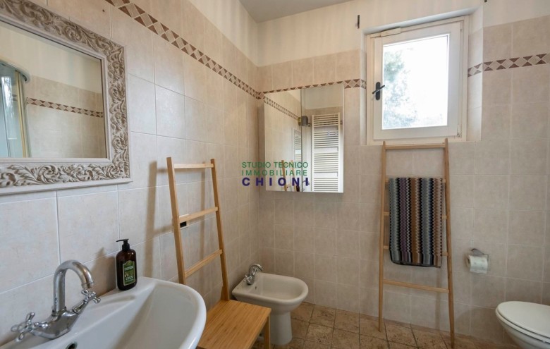 Villa singola in vendita a Massa