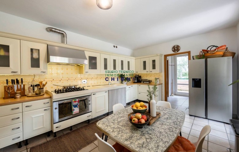 Villa singola in vendita a Massa