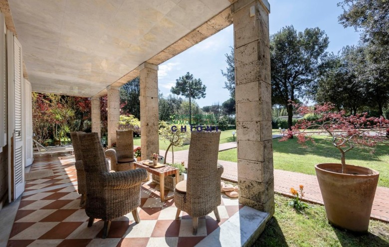 Villa singola in vendita a Massa