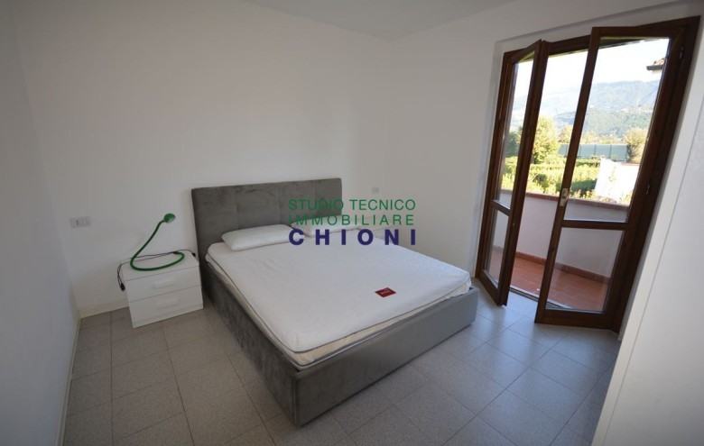 Bifamiliare in vendita a Montignoso