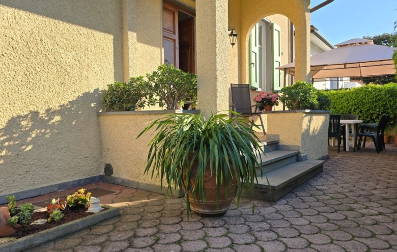 Villa singola in affitto a Pietrasanta