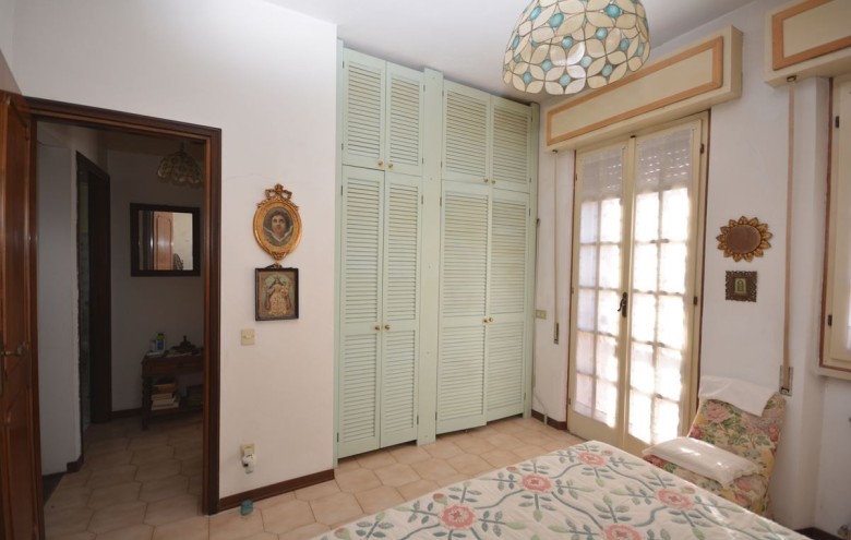 Bifamiliare in vendita a Montignoso