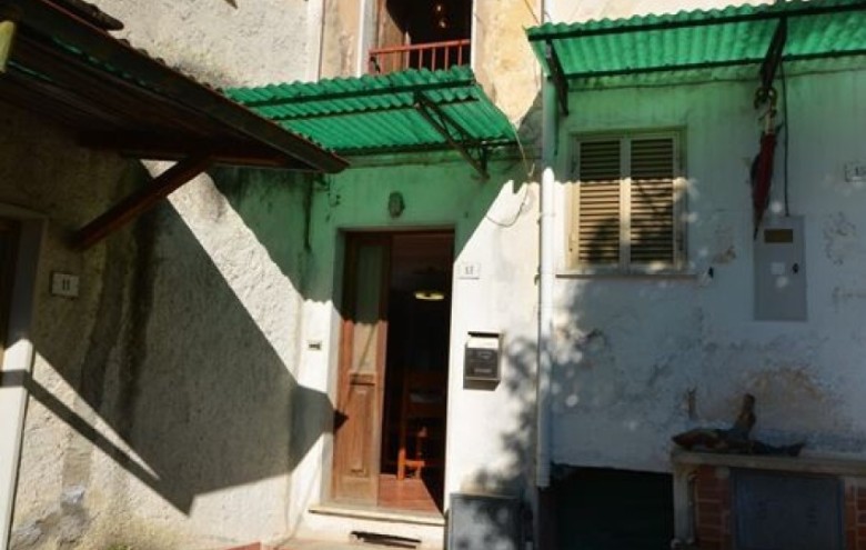 Villetta a schiera in vendita a Montignoso